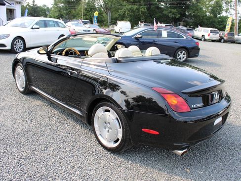 Used 2003 Lexus SC 430 Convertible RWD image 9