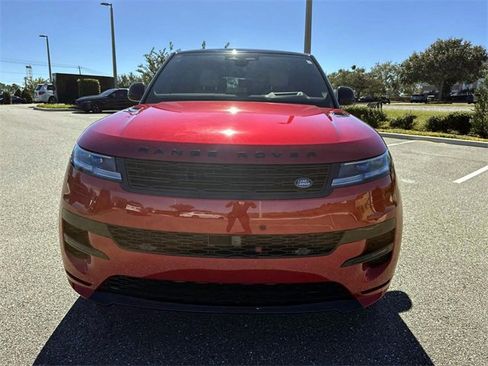 New 2025 Land Rover Range Rover Sport Dynamic SE image 10