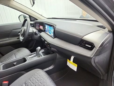 New 2026 Nissan Kicks SV image 33