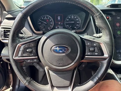 Used 2021 Subaru Outback Limited AWD/4WD image 2