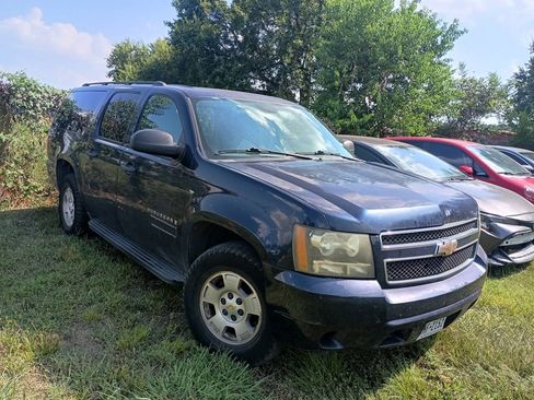 Used 2009 Chevrolet Suburban LS RWD image 4