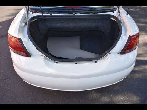 Used 2006 Chrysler Sebring Touring FWD image 28