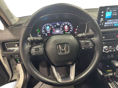 Used 2023 Honda Civic Touring image 21