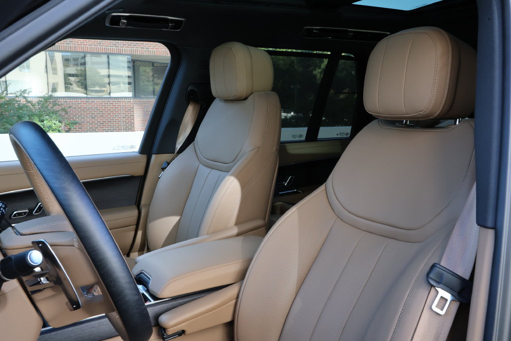 New 2027 Land Rover Range Rover SE AWD/4WD image 16