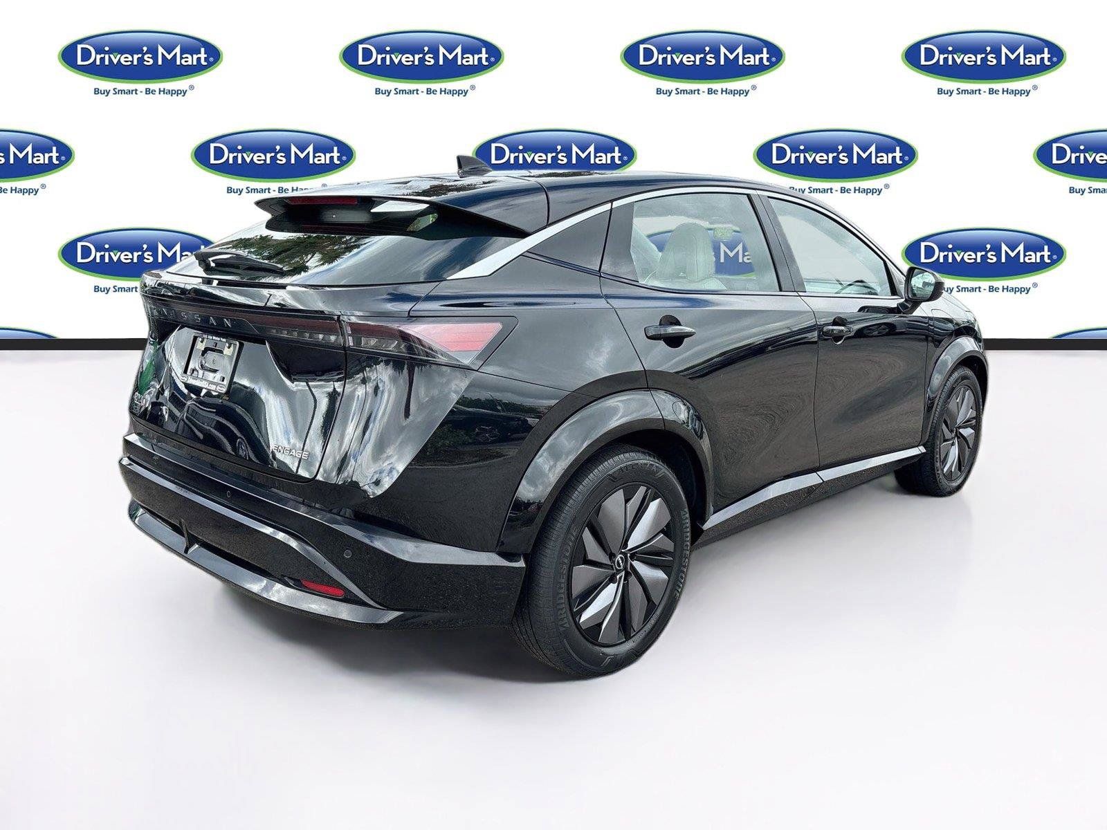Used 2023 Nissan Ariya FWD image 7