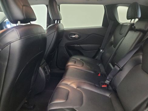 Used 2023 Jeep Cherokee Altitude Lux image 18
