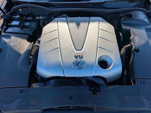 Used 2015 Lexus IS 350C image 22