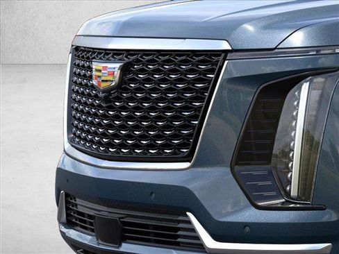 New 2026 Cadillac Escalade ESV Luxury image 13