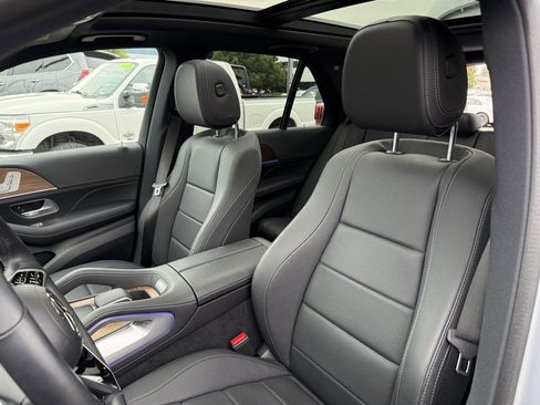 Certified 2025 Mercedes-Benz GLE 450 4MATIC image 15