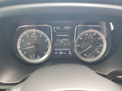 Used 2019 Nissan Titan SV w/ SV Convenience Package AWD/4WD image 22