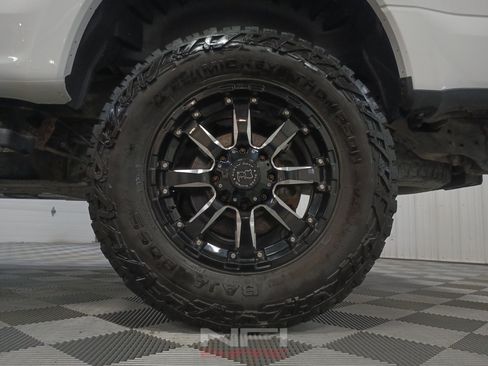 Used 2020 Ford F250 XLT w/ XLT Premium Package AWD/4WD image 22
