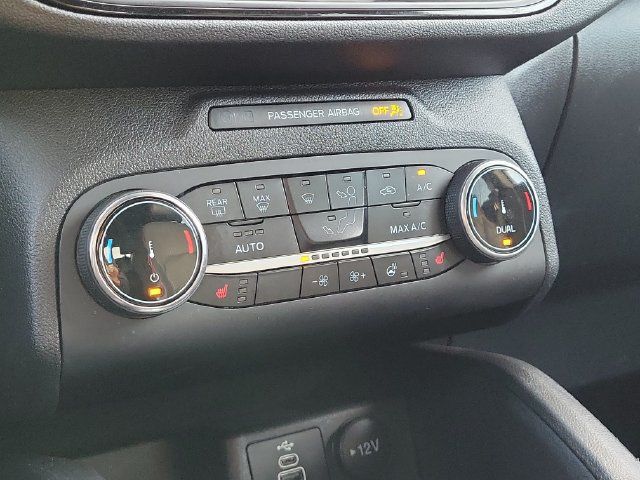 Certified 2025 Ford Escape ST-Line Select AWD/4WD image 31