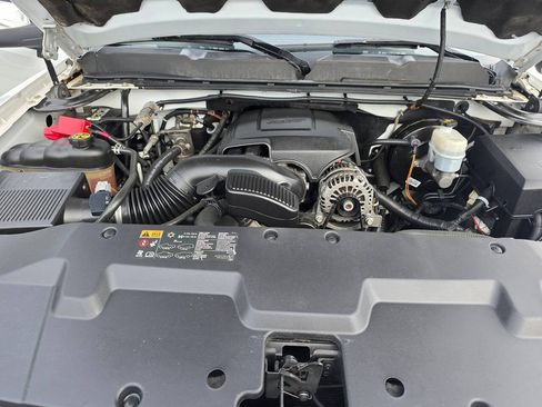 Used 2013 Chevrolet Silverado 1500 LT AWD/4WD image 47