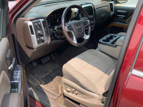 Used 2017 GMC Sierra 1500 SLE w/ SLE Value Package image 9