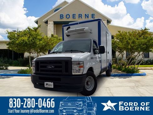 Used 2023 Ford E-350 and Econoline 350 Super Duty w/ Power Windows & Locks Group RWD image 1