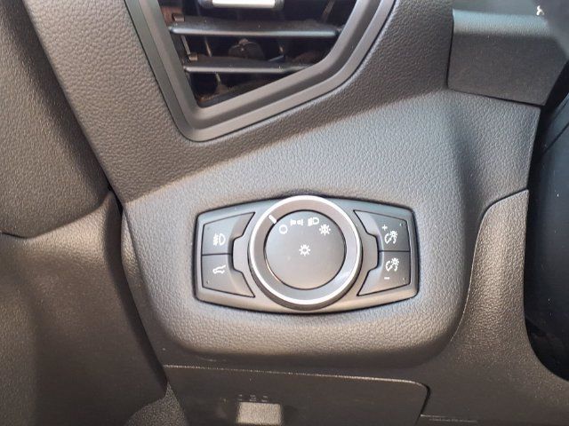 Used 2017 Ford Escape SE w/ Equipment Group 201A AWD/4WD image 22