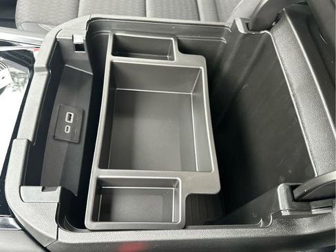 New 2026 Chevrolet Tahoe LS image 34