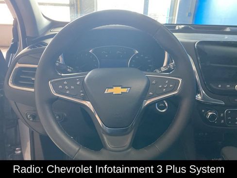 Used 2024 Chevrolet Equinox Premier AWD/4WD image 5