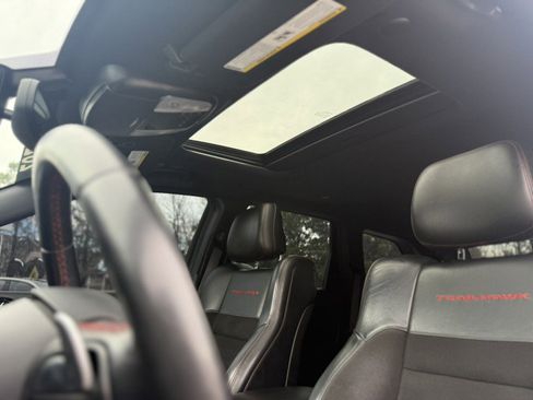 Used 2021 Jeep Grand Cherokee Trailhawk image 14