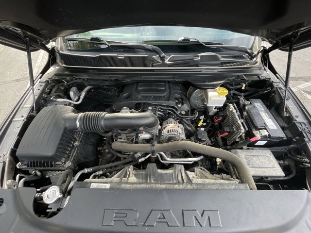 Used 2020 RAM 1500 Big Horn AWD/4WD image 30