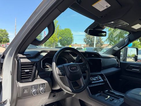 Certified 2024 GMC Sierra 3500 AT4 AWD/4WD image 14
