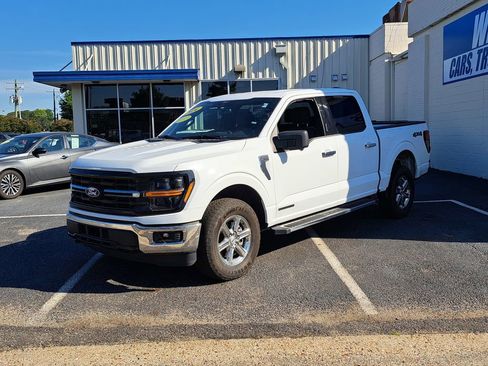 Used 2024 Ford F150 XLT w/ Mobile Office Package AWD/4WD image 3