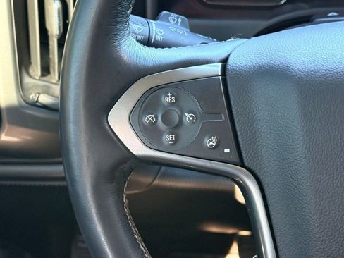 Used 2018 Chevrolet Silverado 1500 LTZ Z71 w/ Redline Edition image 12