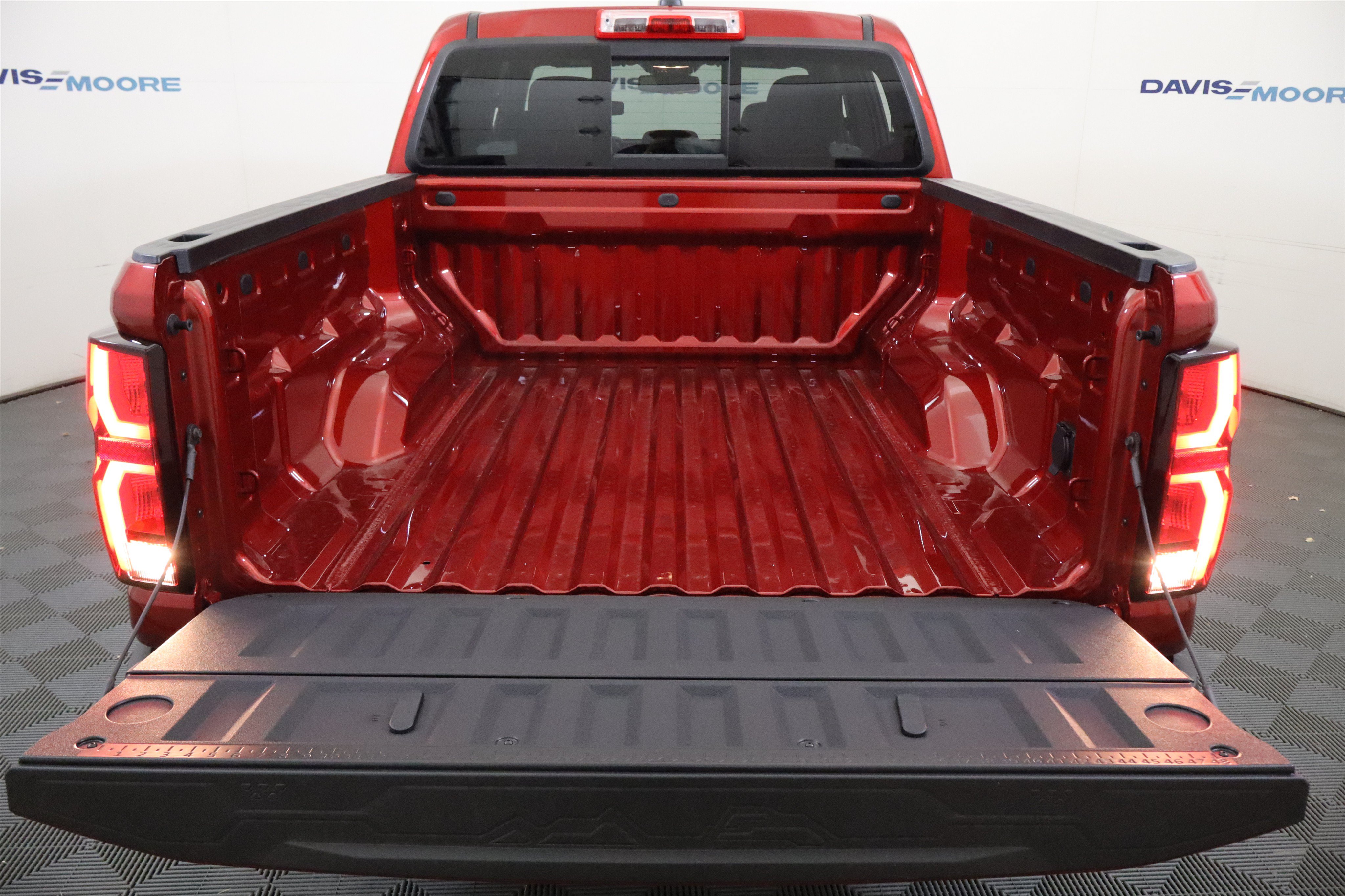 New 2026 Chevrolet Colorado Z71 w/ Technology Package AWD/4WD image 9