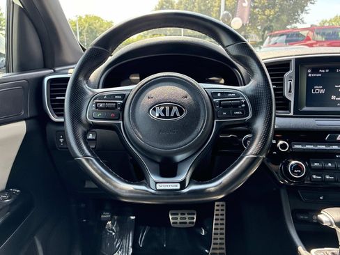 Used 2019 Kia Sportage EX w/ EX Sport Appearance Package AWD/4WD image 18