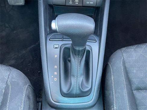 Used 2020 Kia Rio S image 22