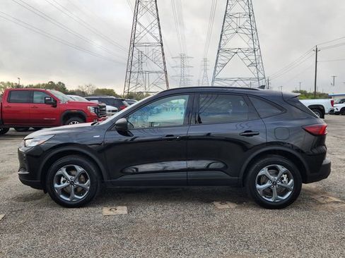 Used 2025 Ford Escape ST-Line image 4