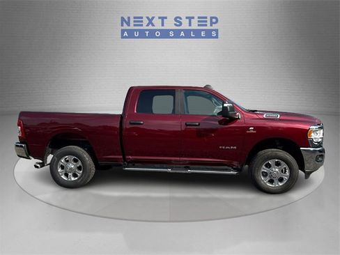 Used 2024 RAM 2500 Big Horn image 9