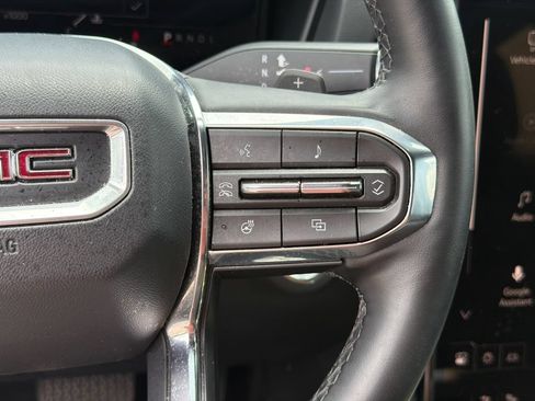 Used 2026 GMC Terrain Elevation w/ Black Edition FWD image 25