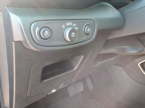 Used 2023 Chevrolet TrailBlazer LT FWD image 11