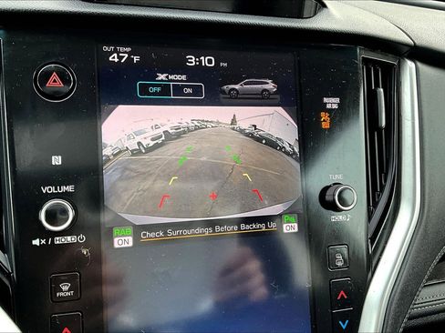 Used 2020 Subaru Outback Limited image 9