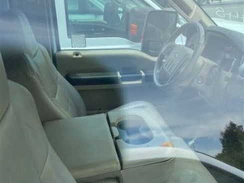 Used 2008 Ford F350 XL image 6