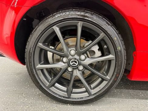 Used 2013 MAZDA MX-5 Miata Club RWD image 21