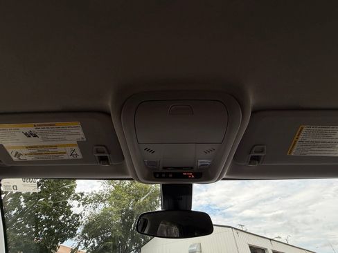Used 2024 Chevrolet Equinox LT w/ LPO, Floor Liner Package FWD image 22