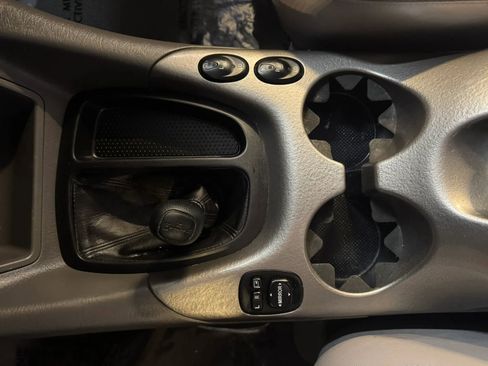 Used 2004 Toyota Sequoia Limited image 18