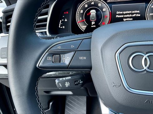 Used 2025 Audi Q8 Premium Plus w/ Premium Plus Package image 21