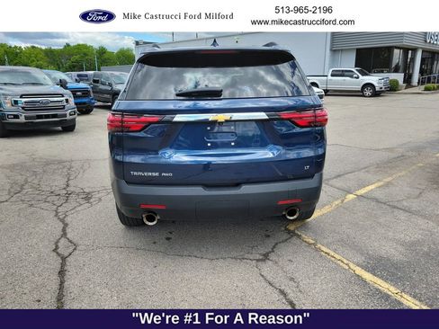 Used 2023 Chevrolet Traverse LT AWD/4WD image 4