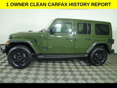 Used 2021 Jeep Wrangler Unlimited Sahara image 2
