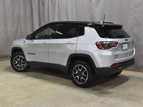 Certified 2025 Jeep Compass Trailhawk image 7