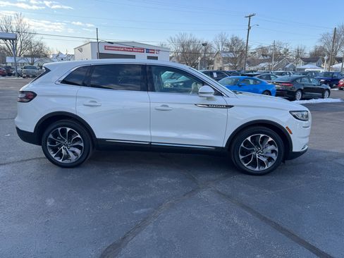 Used 2021 Lincoln Nautilus Reserve image 6