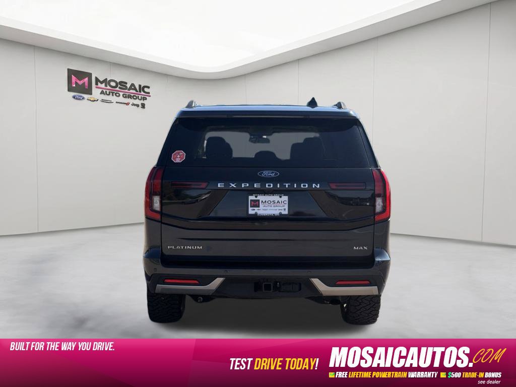 Used 2025 Ford Expedition Max Platinum w/ Driver's Package AWD/4WD image 6