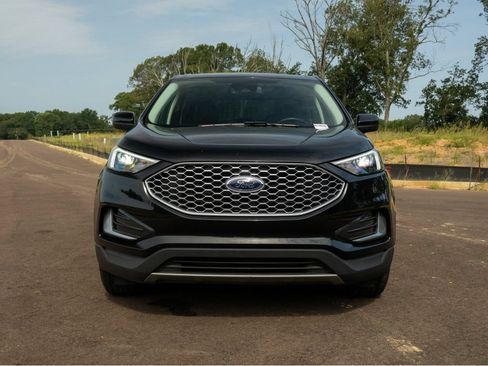 Used 2024 Ford Edge SEL AWD/4WD image 2