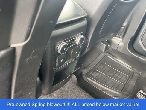 Used 2020 Ford Explorer XLT RWD image 19