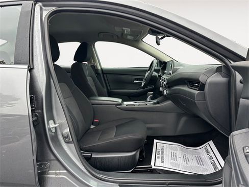 Used 2023 Nissan Sentra SV w/ Trunk Package image 15