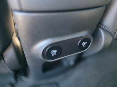 Certified 2025 Hyundai Ioniq 5 SEL image 16