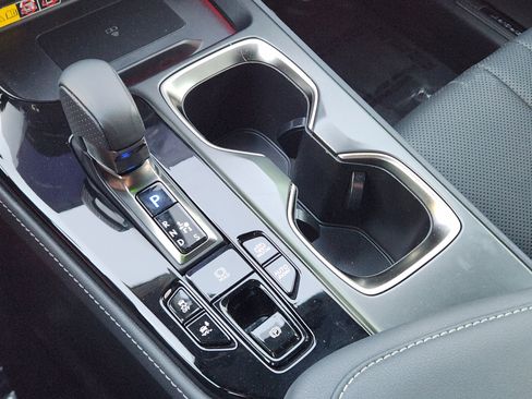 Certified 2023 Lexus NX 450h+ F Sport image 23